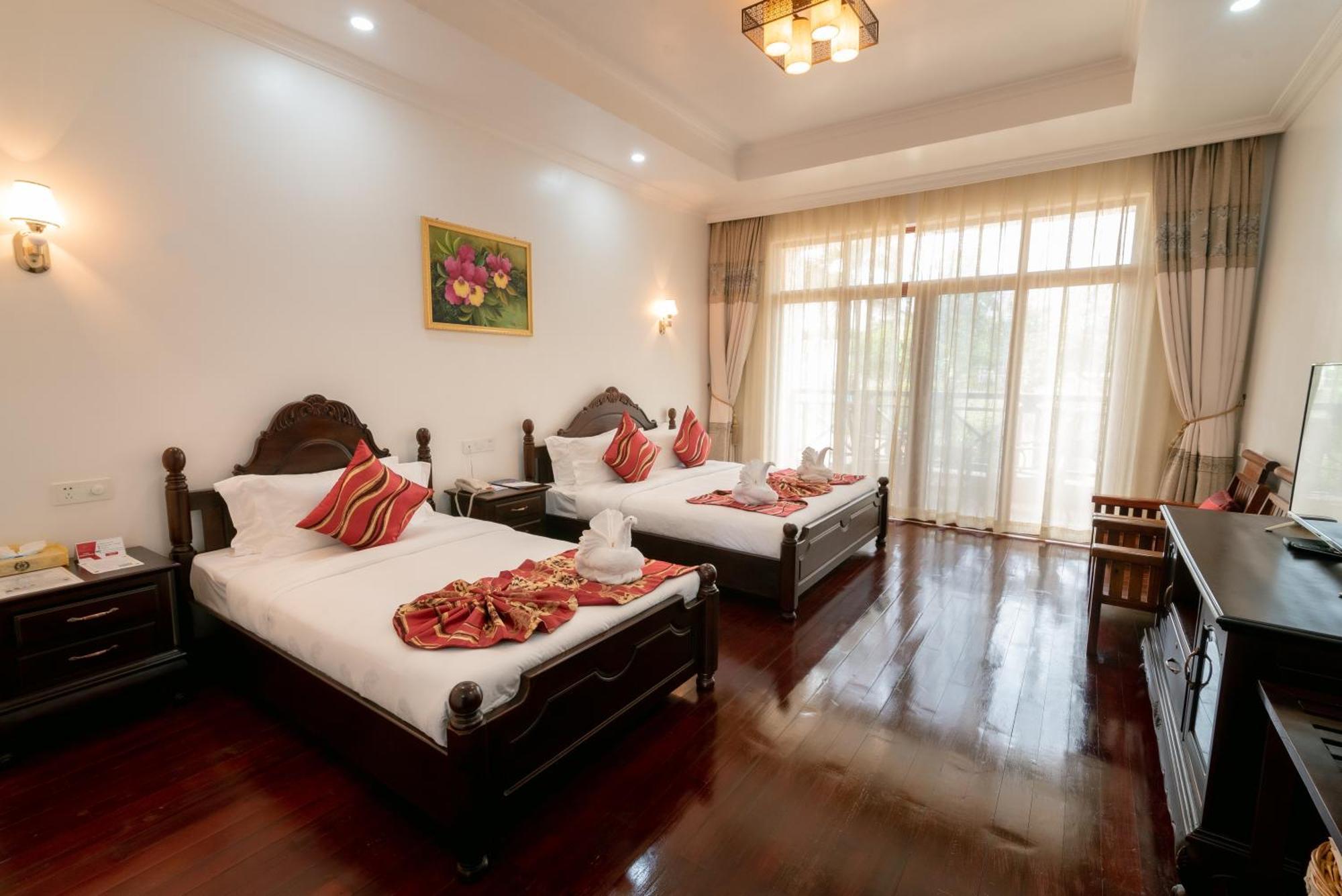36Manor International Sport Hotel Vientiane Exterior photo