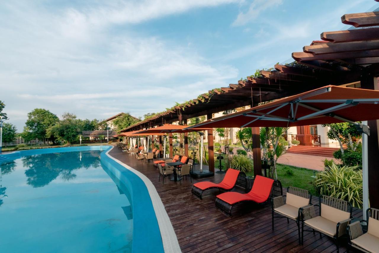 36Manor International Sport Hotel Vientiane Exterior photo