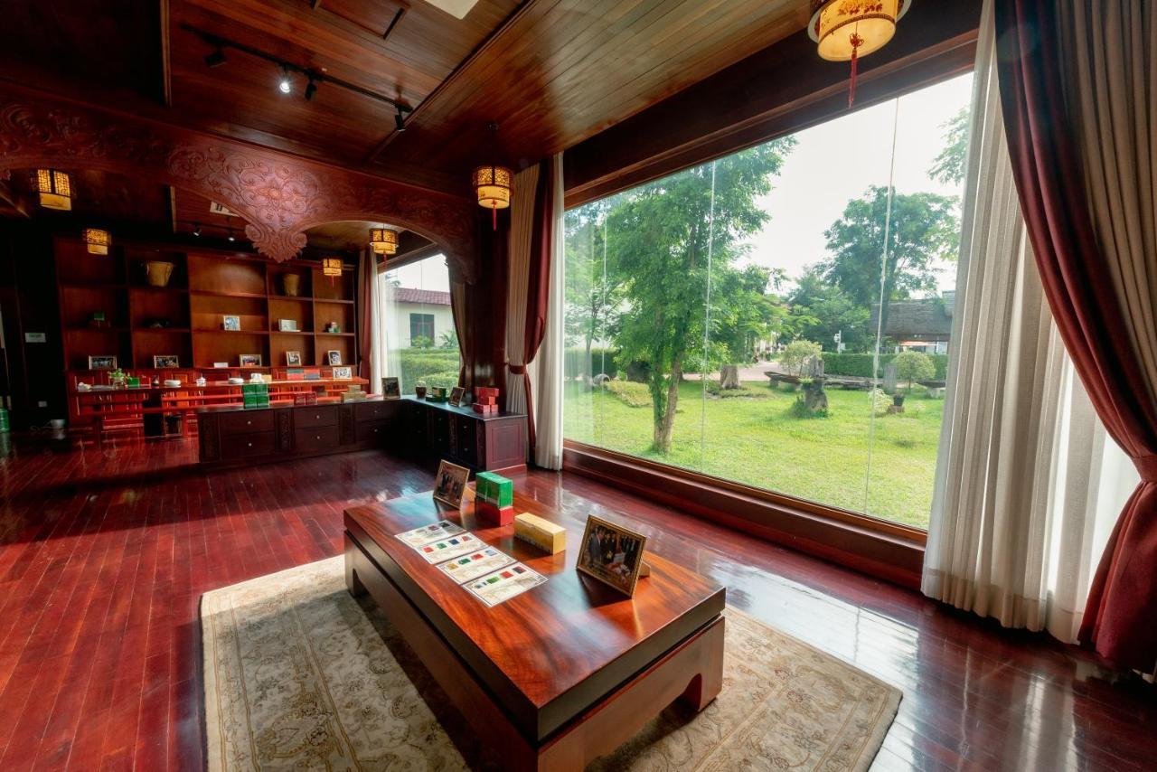 36Manor International Sport Hotel Vientiane Exterior photo